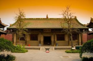 Shuanglinsi Temple Exterior